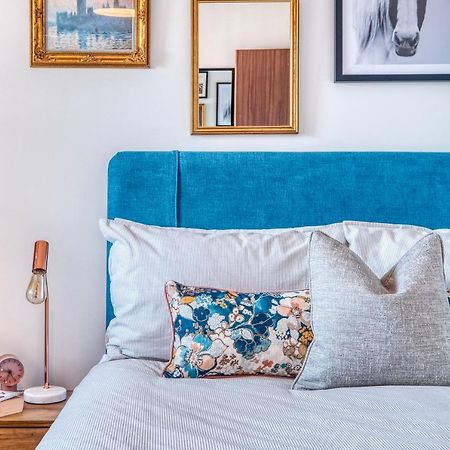 Gorgeous 1-Bed City Apartment, Sleeps 4 Worcester Esterno foto