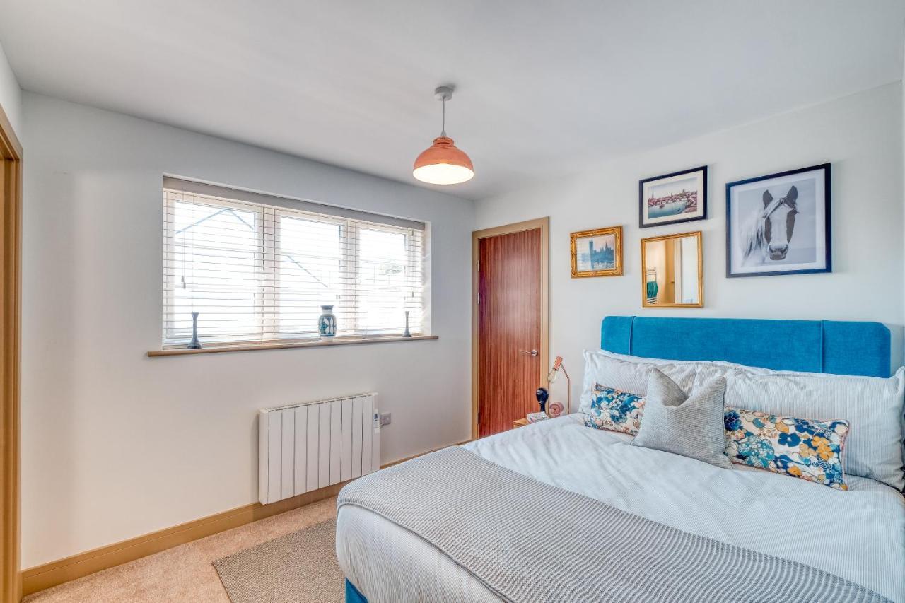 Gorgeous 1-Bed City Apartment, Sleeps 4 Worcester Esterno foto